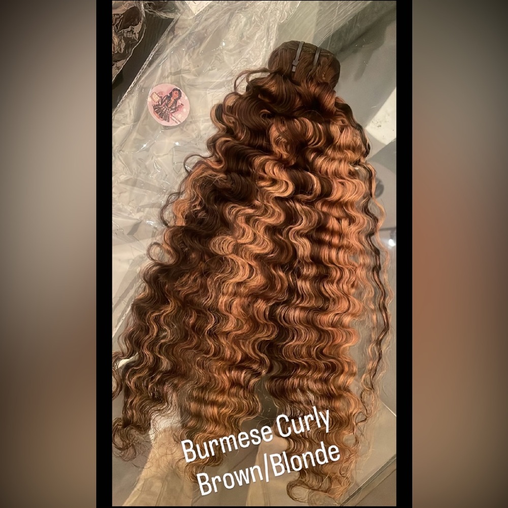 Burmese Curly  (Brown Highlights) 18” Inches - Picture 2 of 4